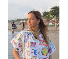 Bílé rozepínací pončo s potiskem